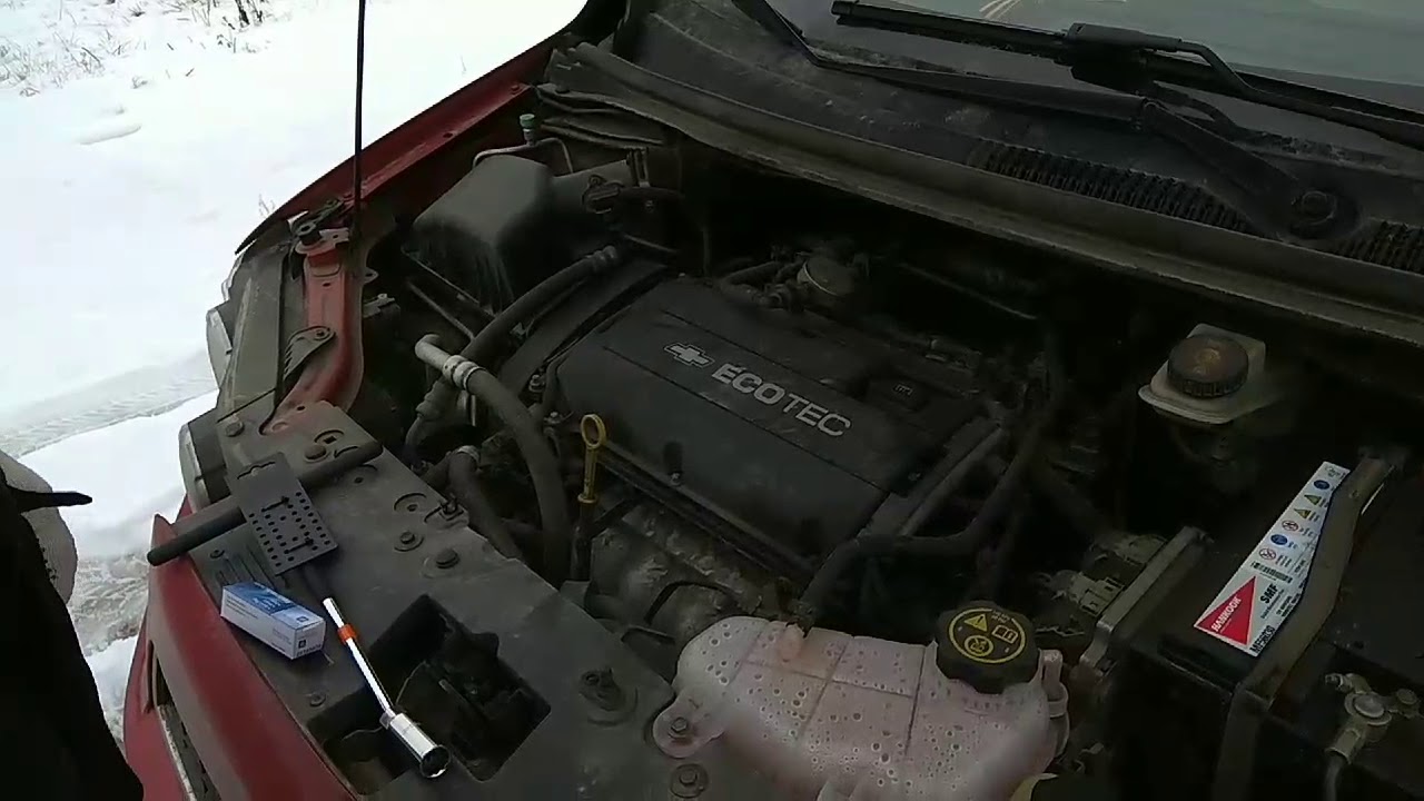 под капотом авто
