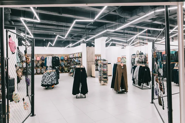 Магазин "Urban Planet Streetwear" ("Урбан Пленет Стрітвеа") — фото 1