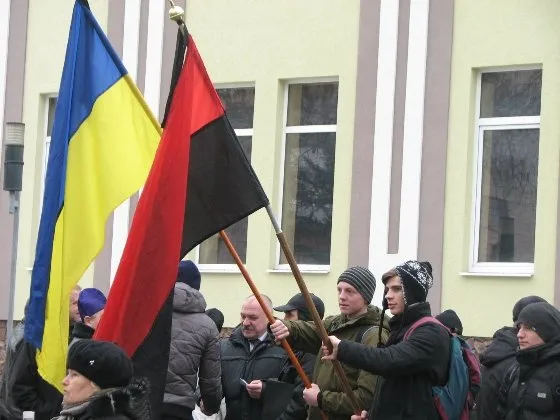 Сьогодні о 12 годині біля пам’ятника героя відбулася панахида та мітинг-вшанування героя-повстанця (Фоторепортаж) — фото 1