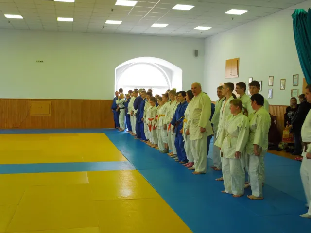 Депутат Рівнеради і відомий в місті меценат нагородив незрячих дзюдоїстів (Фоторепортаж) — фото 5