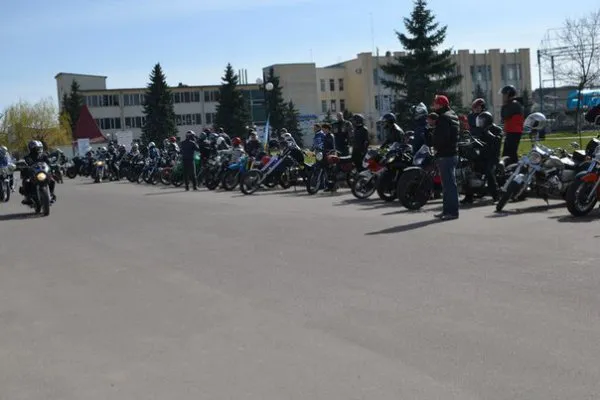На відкриття мотосезону, до Рівного з'їхалися байкери зі всієї Західної України (Фоторепортаж) — фото 6