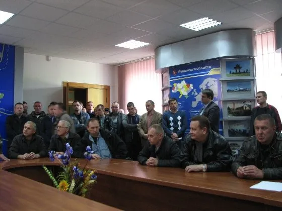 Громада Рівненщини вирішуватиме подальшу долю Щирука — фото 1