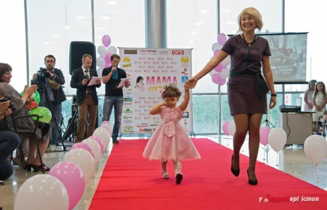 Сьогодні пройде фінальне шоу конкурсу для вагітних «Пузата мама-2014» (Фото) — фото 6
