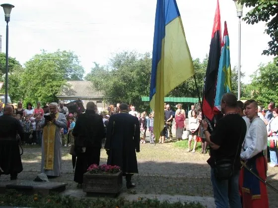 Рівненські козаки з нагоди 363-річчя Битви під Берестечком влаштували похід до місця події (Фоторепортаж) + (Відео) — фото 9