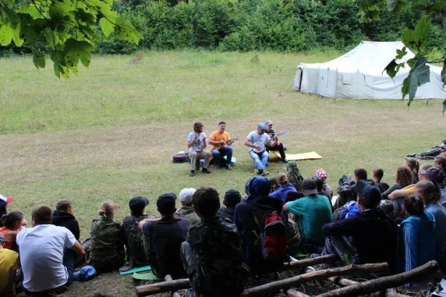 Юрій Журавель разом із своїм творчим колективом виступив у таборі «Лисоня» (Фото) — фото 2