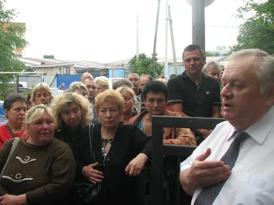 Сьогодні рівненські селяни пікетували під Прокуратурою міста Рівне (Фоторепортаж) + (Відео) — фото 4