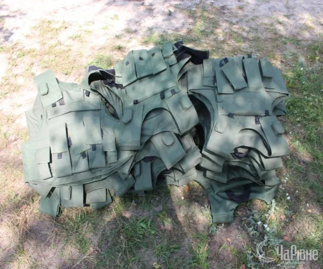 20 бронежилетів 5-го ступеню захисту випробували на Рівненському полігоні (Фоторепортаж) — фото 4