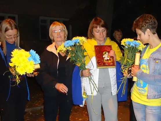 У Рівному зустріли трьох звільнених із полону бійців «Горині» (Фото) — фото 3