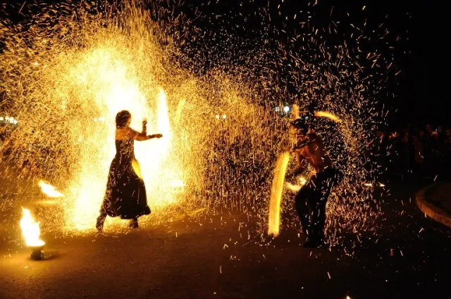 На Рівненській Лебенинці влаштували фаєр-шоу (Фоторепортаж) — фото 9