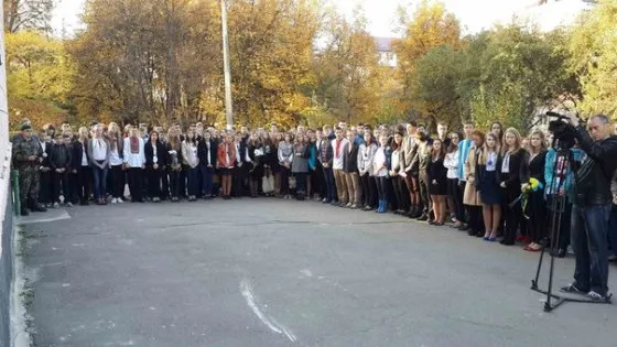У Рівному встановили меморіальну дошку на честь Героя АТО Сергія Гулюка (Фото) — фото 4