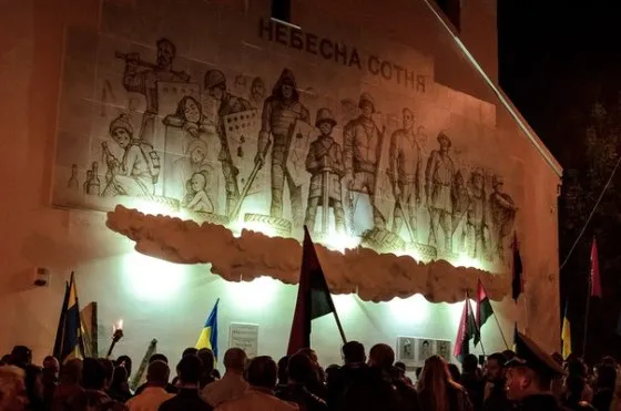 В Рівному на свято Покрови влаштували марш, на честь Героїв України (Фоторепортаж) — фото 9