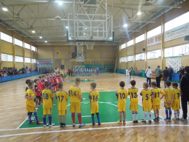 Для дітлахів відкрили спортшколу за мільйон (Фото) — фото 1