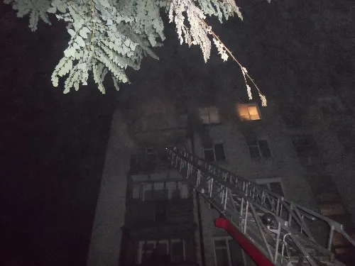 Через пожежу рятувальники Рівного евакуйовували 14 людей (фото) — фото 1